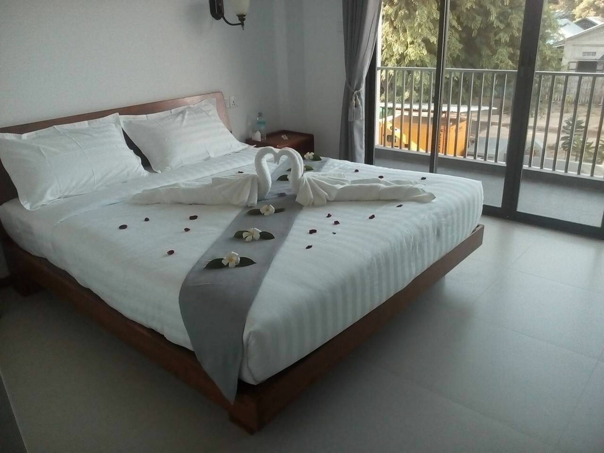 Morning Star Guesthouse Nyaung-U Ngoại thất bức ảnh